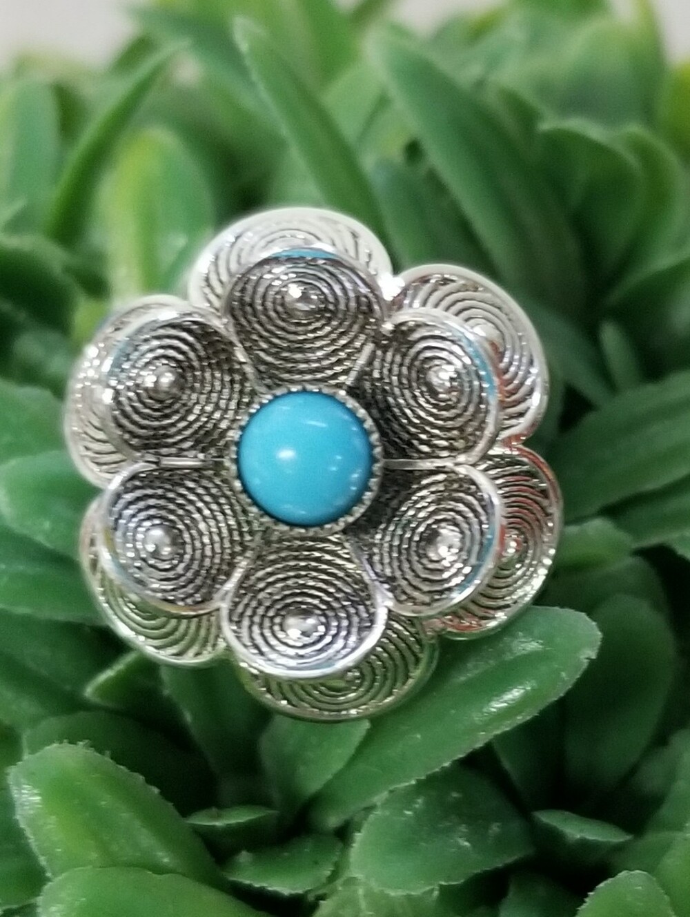 Vintage Sarah Coventry Silver Flower Ring